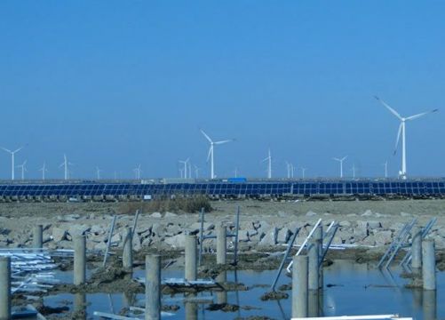 點擊查看詳細信息<br>標題：鹽城大豐20MW光伏電站項目（中電投） 閱讀次數：4687